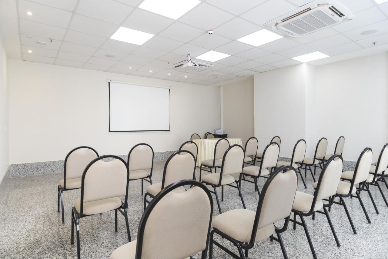 Tulip Inn Vila Velha 维拉维尔哈 外观 照片