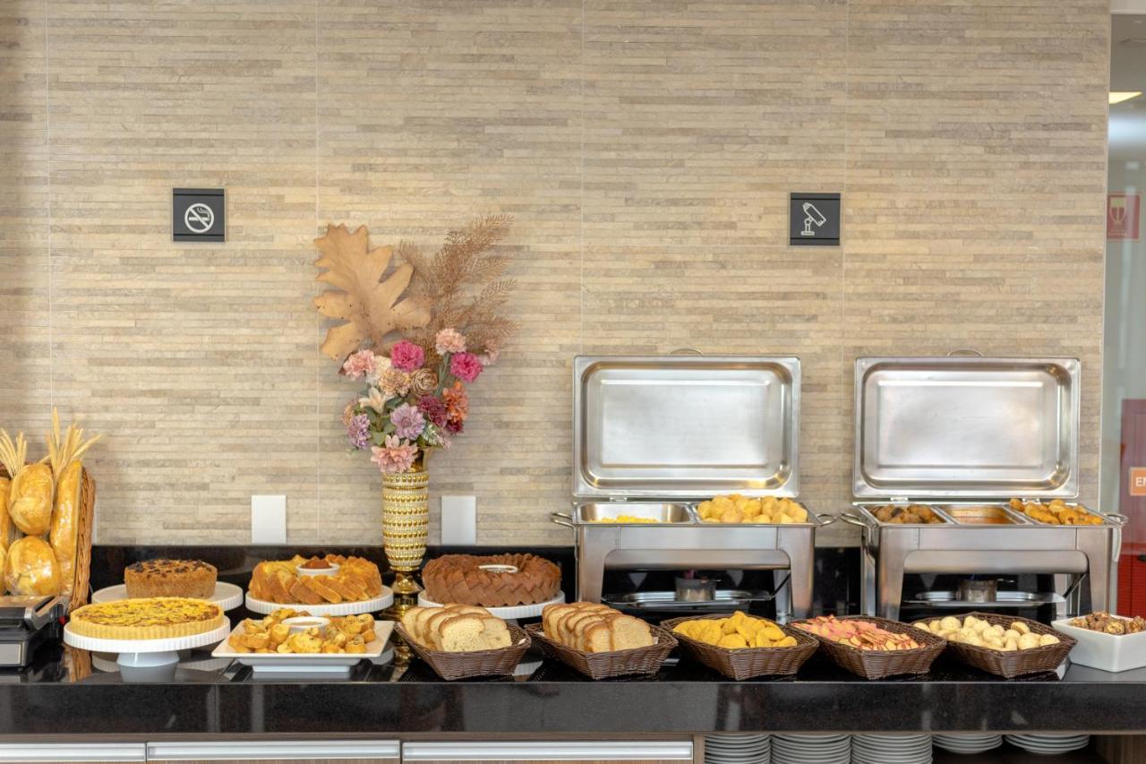 Tulip Inn Vila Velha 维拉维尔哈 外观 照片